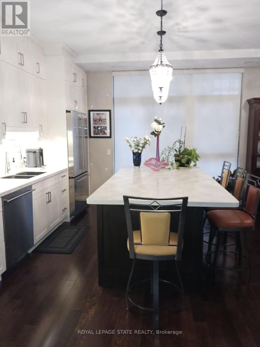 Photo 24 of 1109 112 King Street E, Hamilton ON