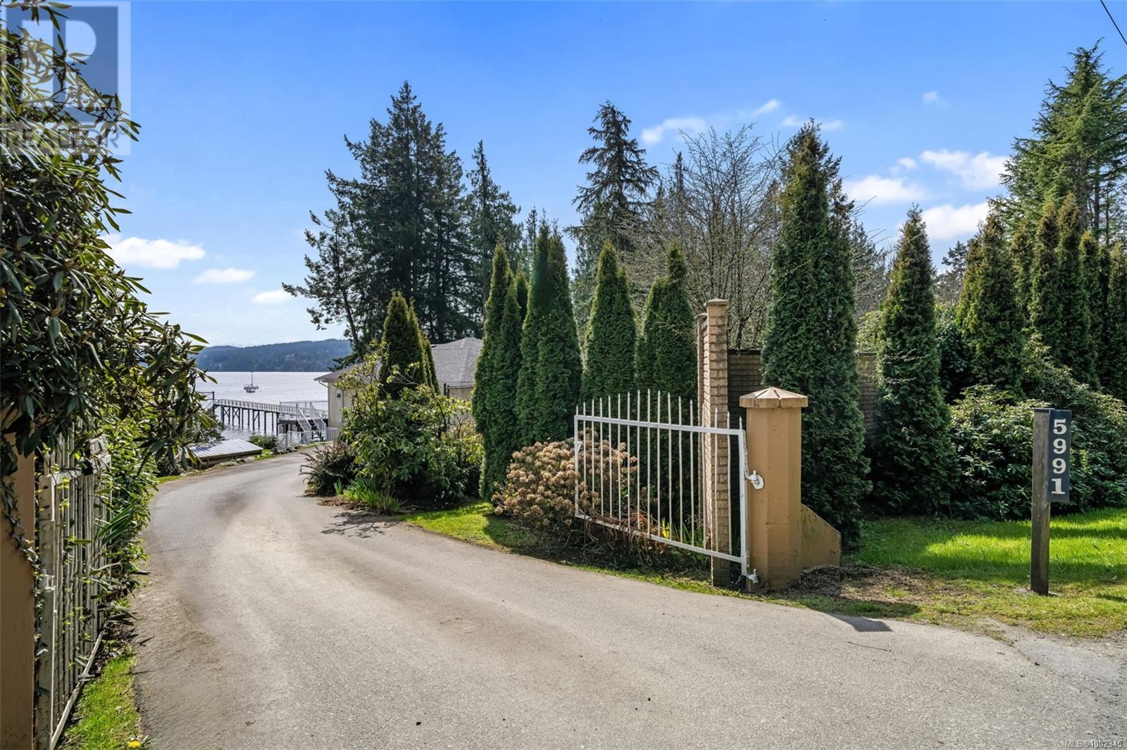 Photo 34 of 5991 Sooke Rd, Sooke BC