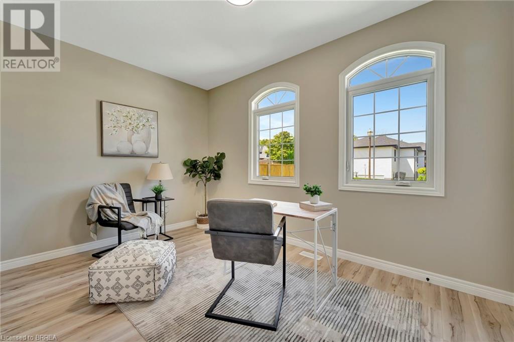 Photo 22 of 5 John Pound Road Unit 5, Tillsonburg ON