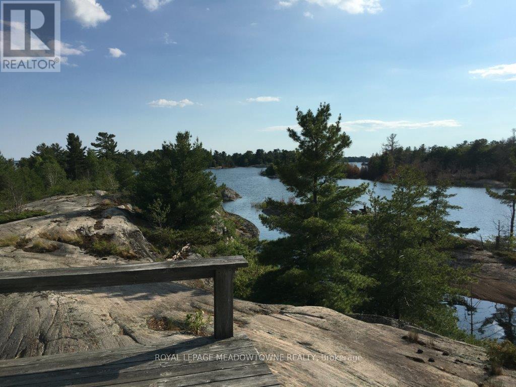 Photo 25 of Kg 9005 Ships Rail Island, Parry Sound Remote Area ON