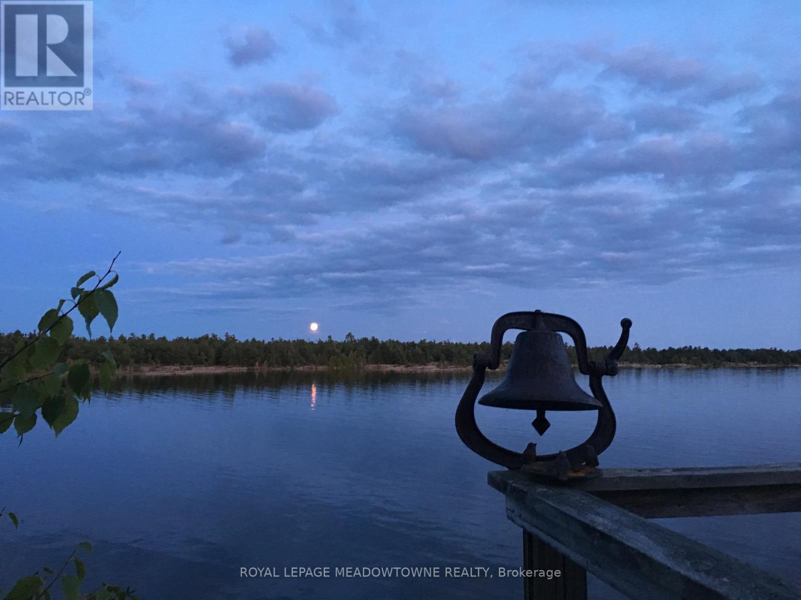 Photo 32 of Kg 9005 Ships Rail Island, Parry Sound Remote Area ON