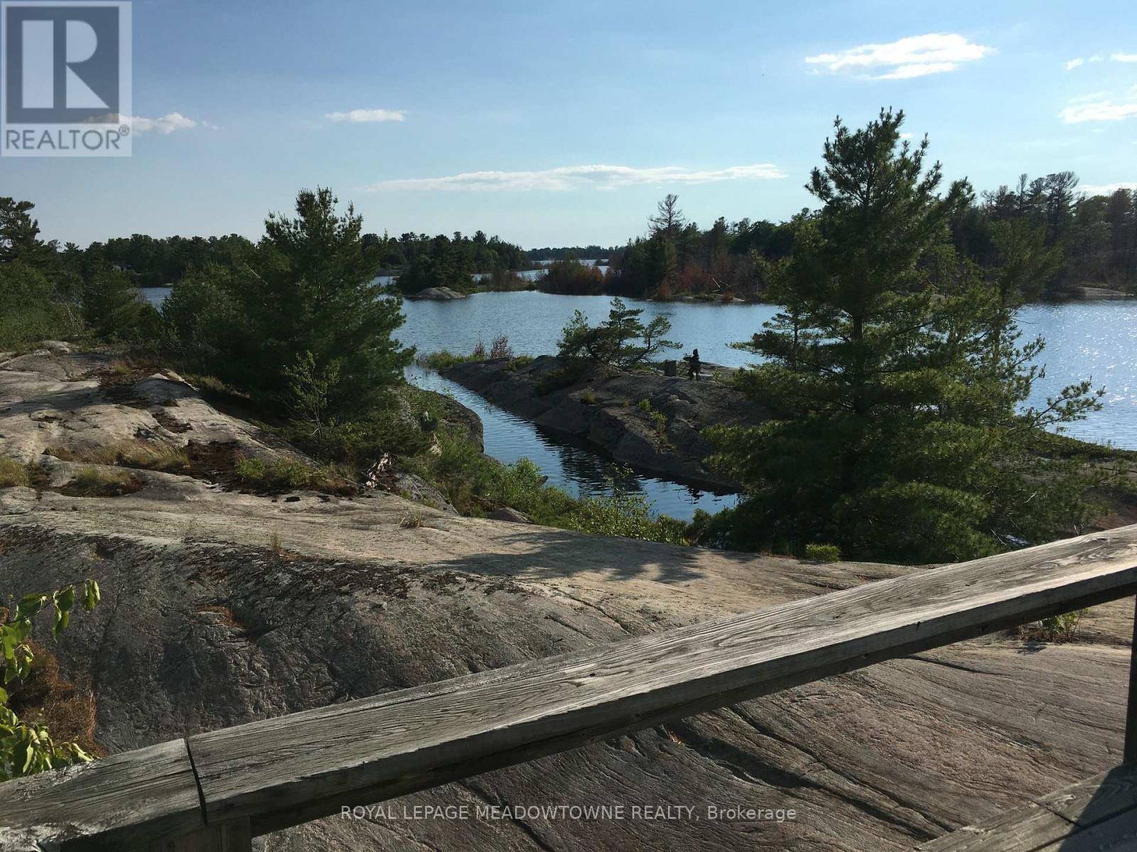 Photo 26 of Kg 9005 Ships Rail Island, Parry Sound Remote Area ON