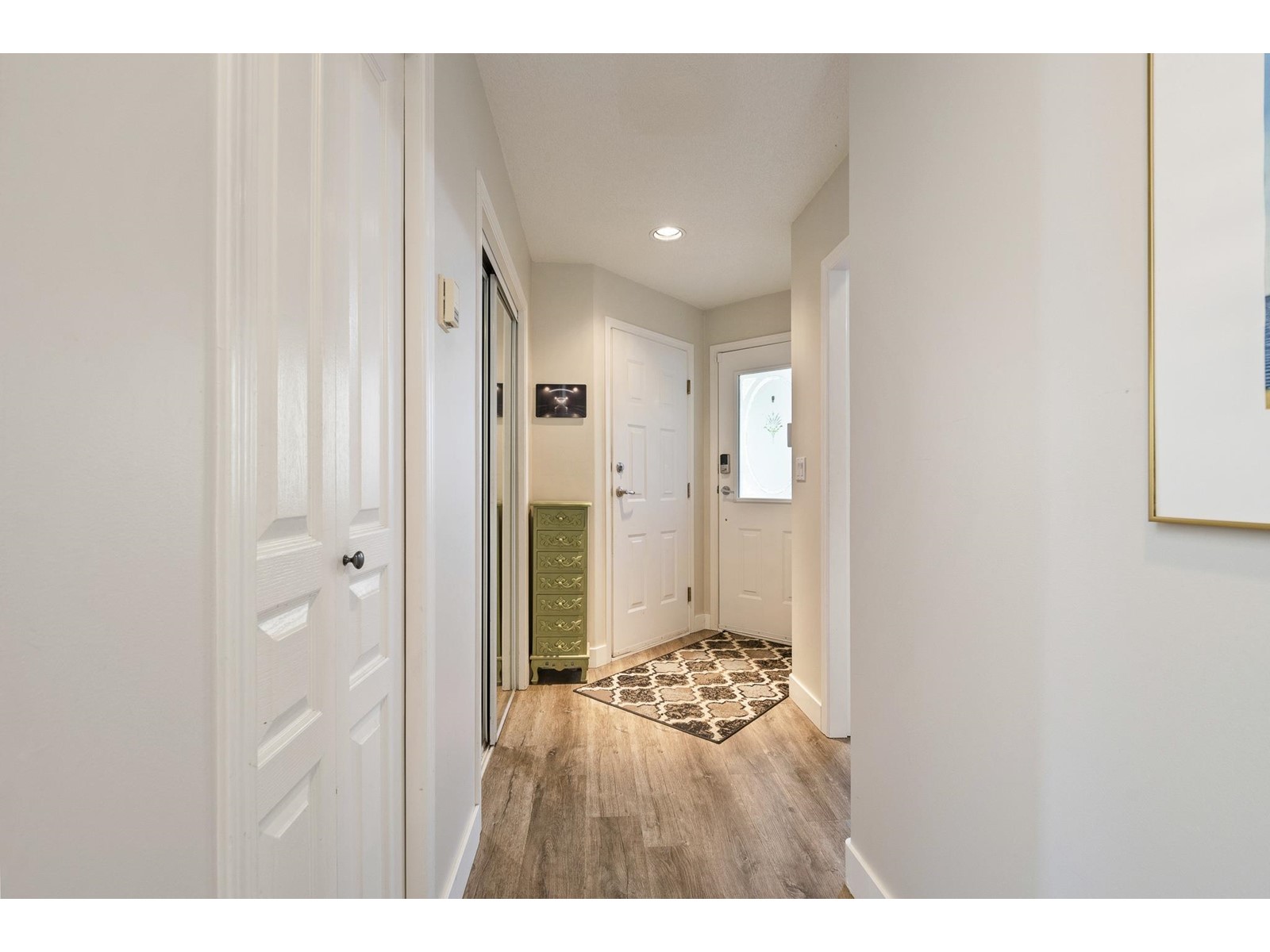 Photo 10 of 152 15550 26th Ave Avenue, Surrey BC
