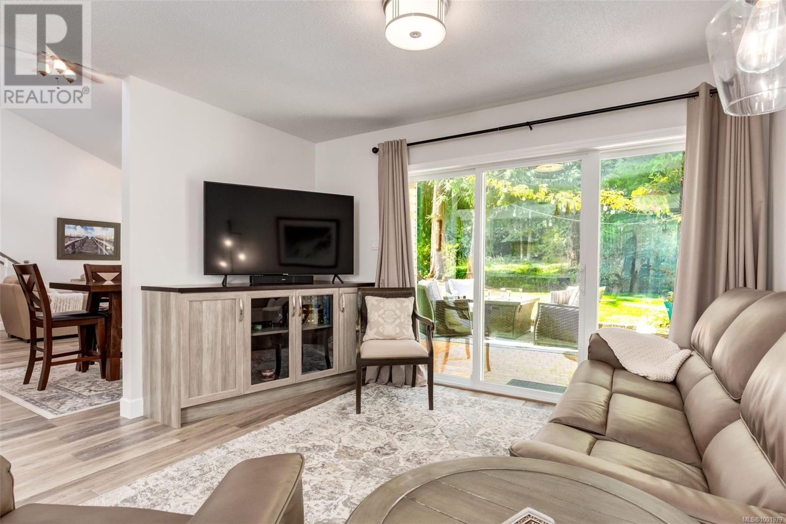 1202 LEE RD - Image 12