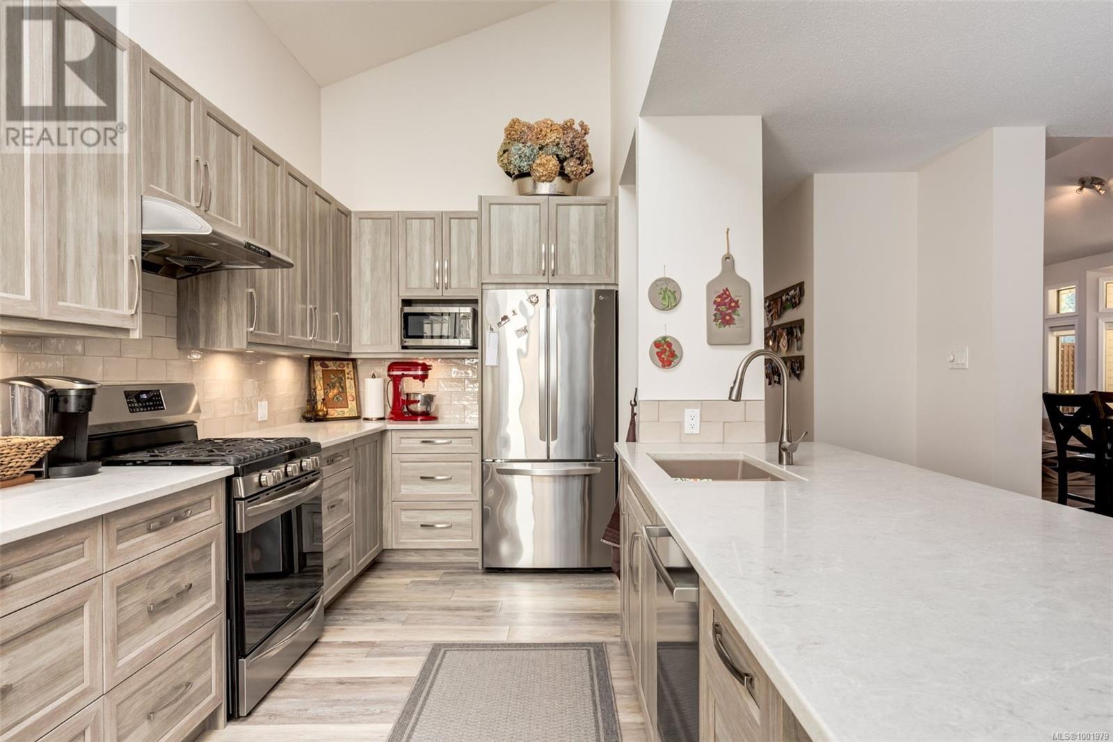 1202 LEE RD - Image 15