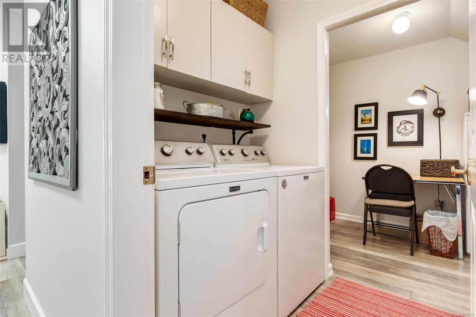 1202 LEE RD - Image 17