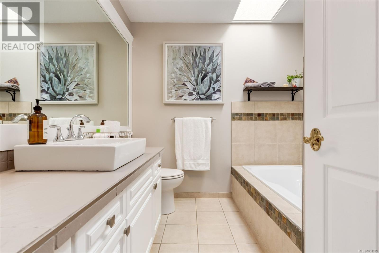 1202 LEE RD - Image 22