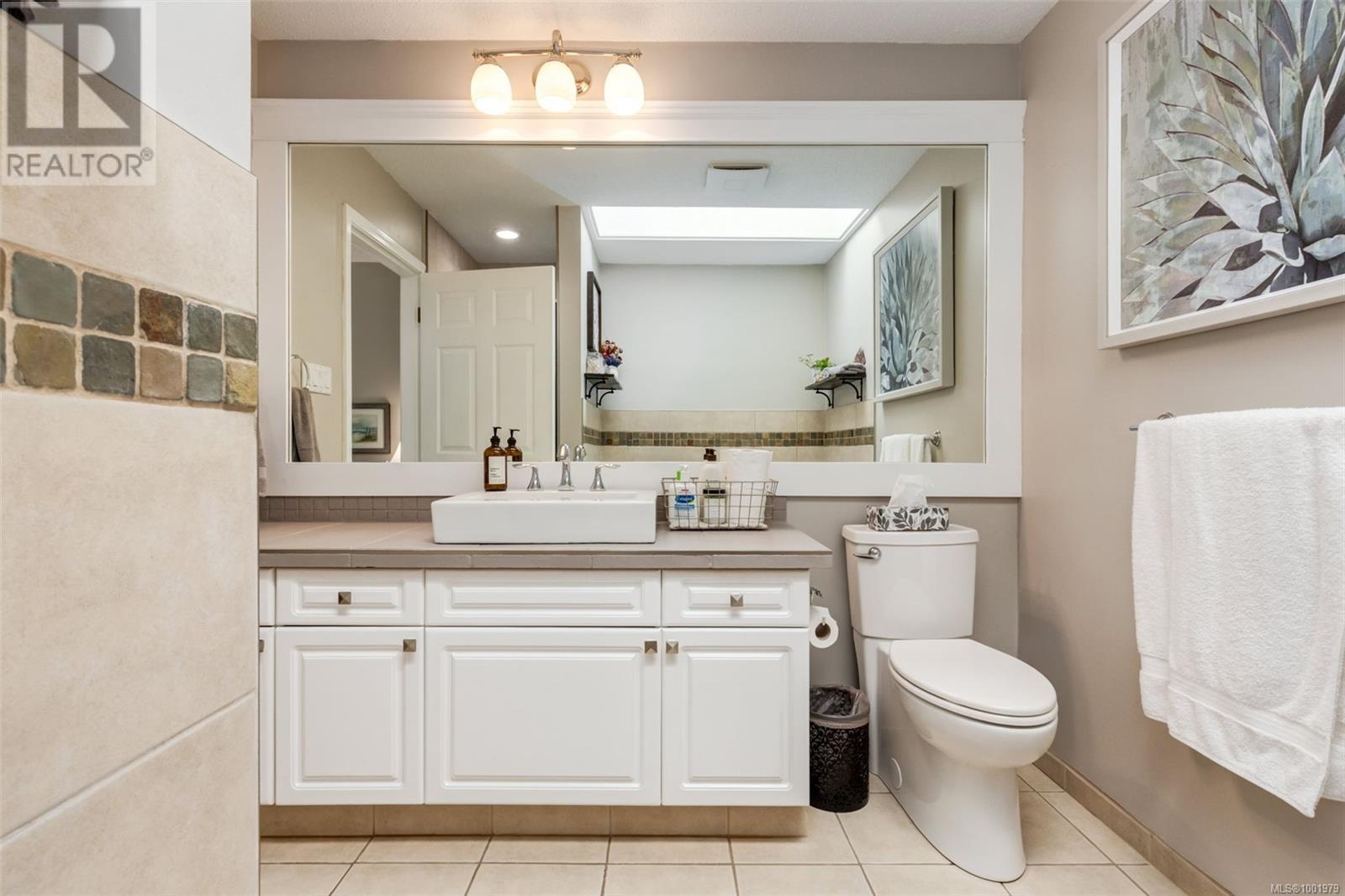 1202 LEE RD - Image 23