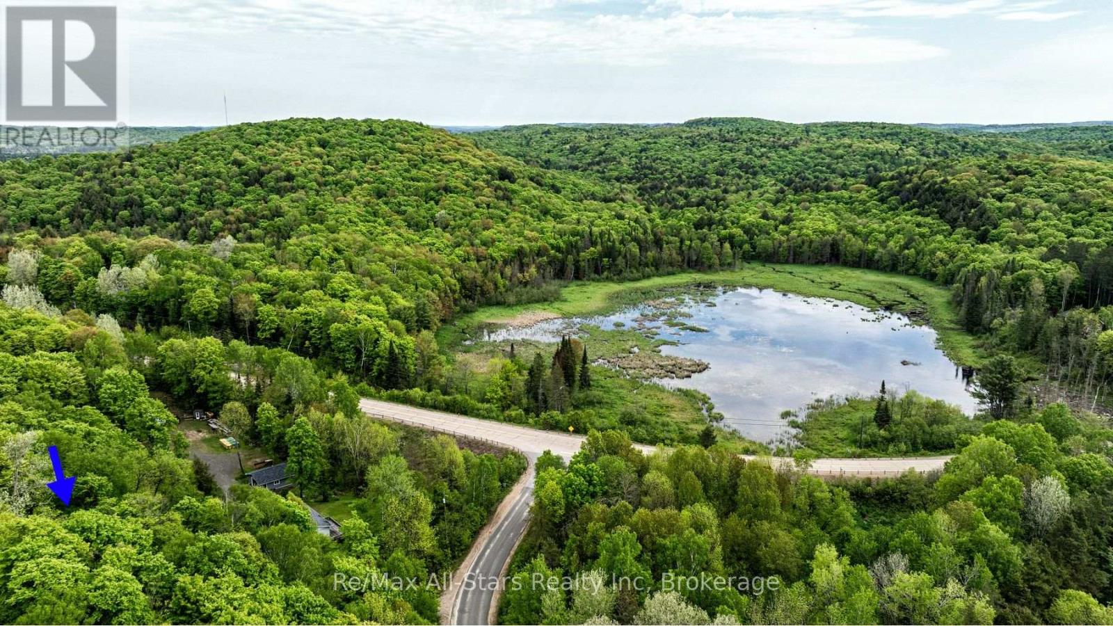 Photo 11 of 1028 Ronville Road, Lake Of Bays ON