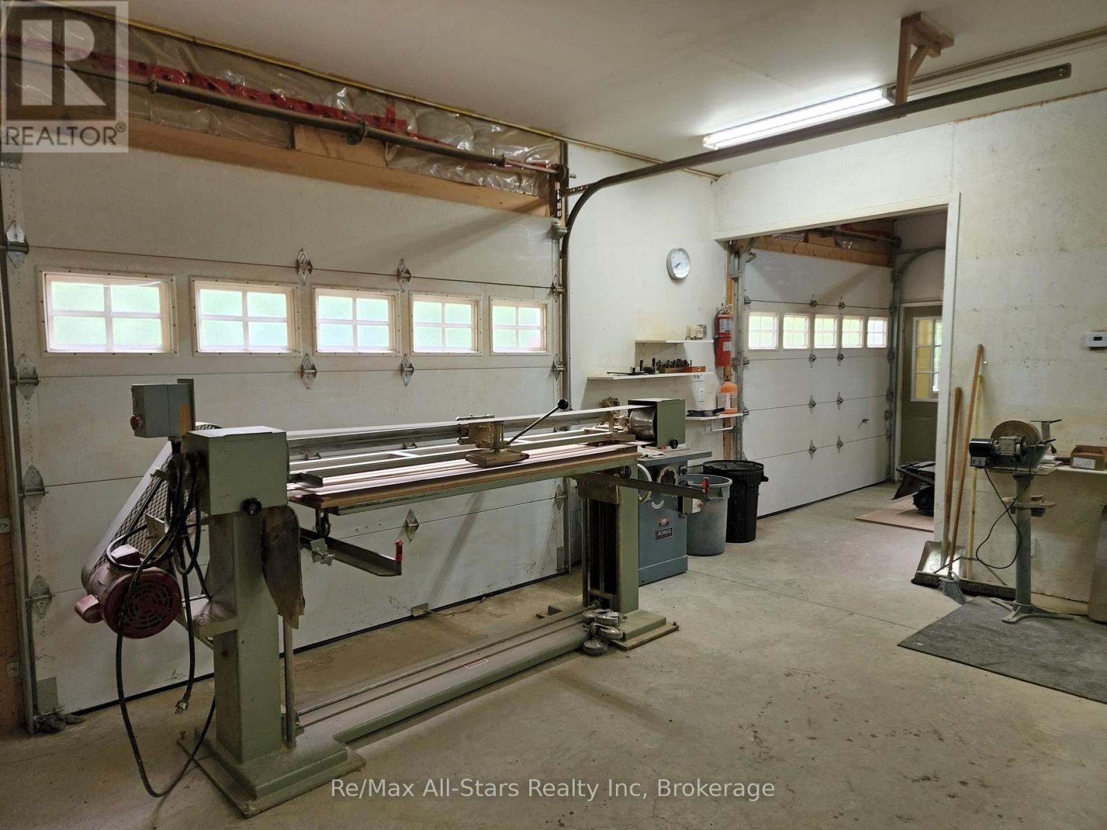 Photo 25 of 1028 Ronville Road, Lake Of Bays ON
