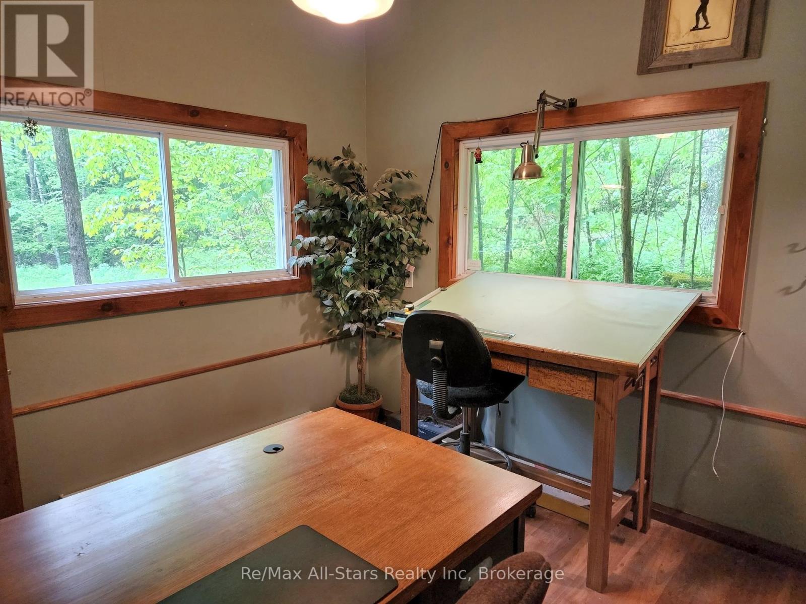 Photo 27 of 1028 Ronville Road, Lake Of Bays ON