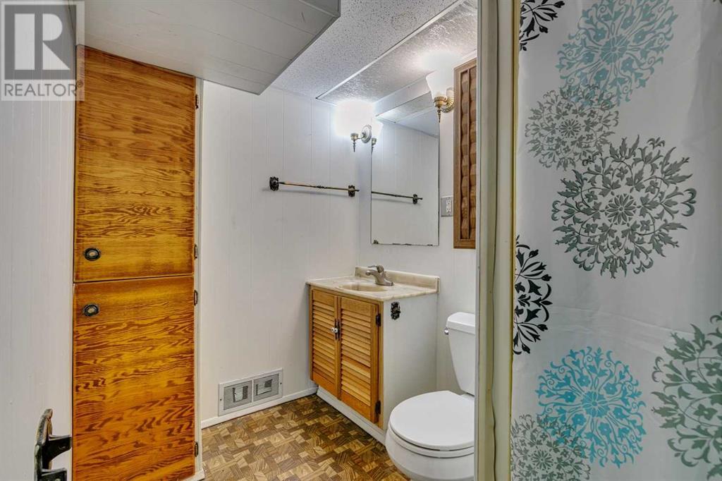 Single Family House Bungalow for Sale in  Mariposa Drive NE Mayland Heights Calgary 