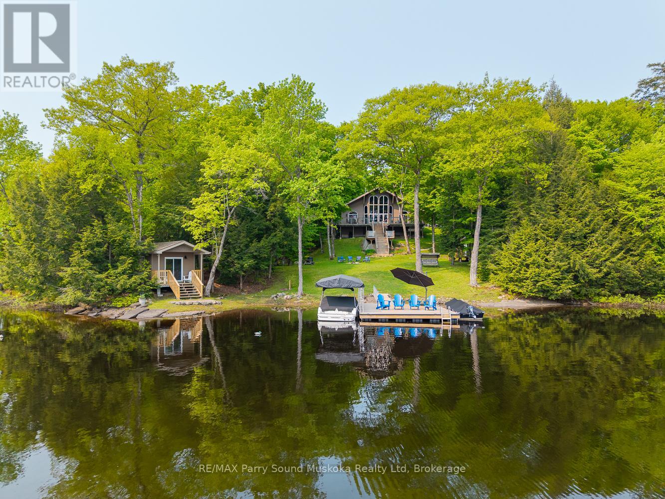456 NORTH MEADOWCOVE ROAD