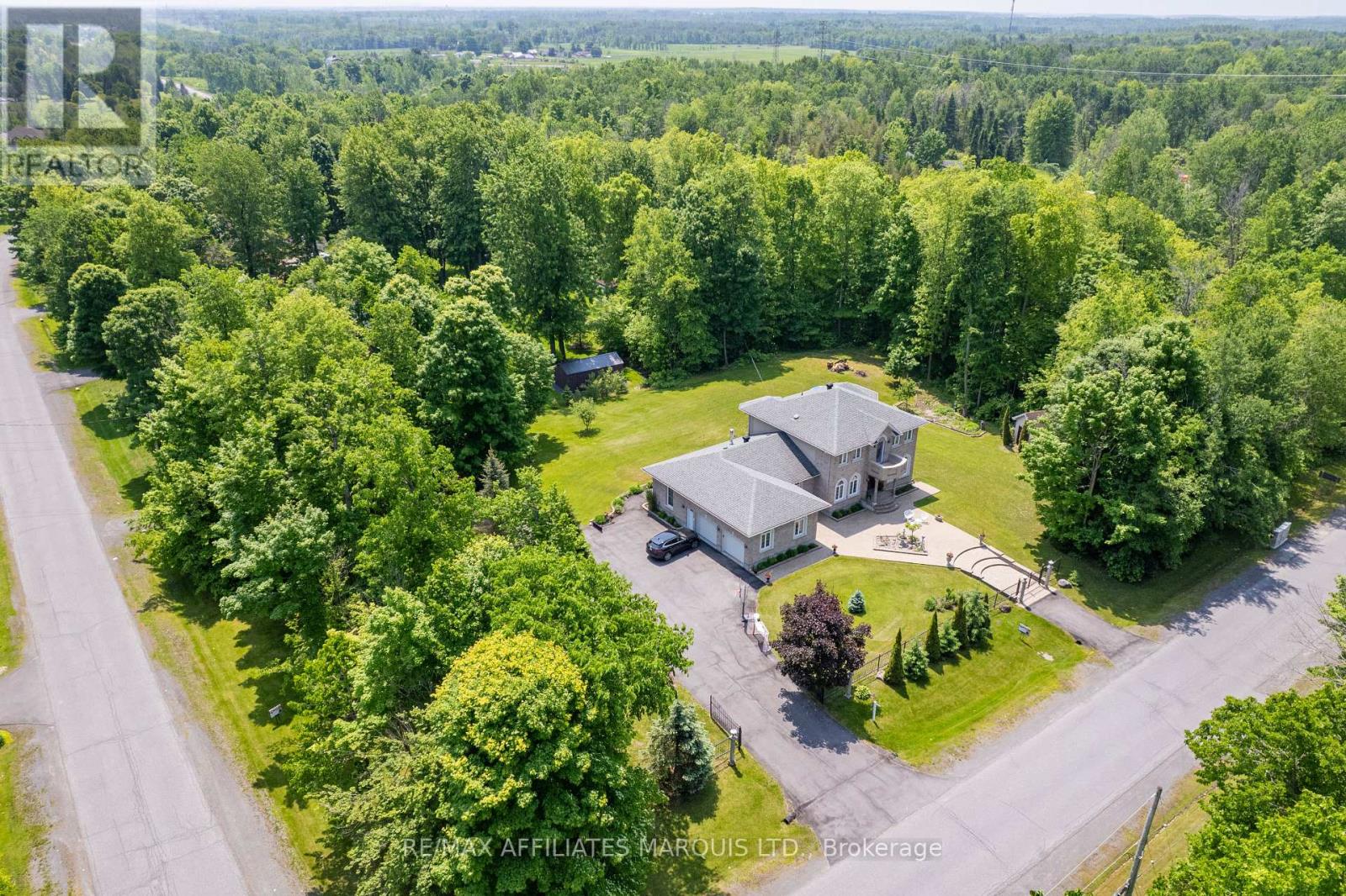 Photo 41 of 16935 Beaver Dam Drive, South Stormont ON