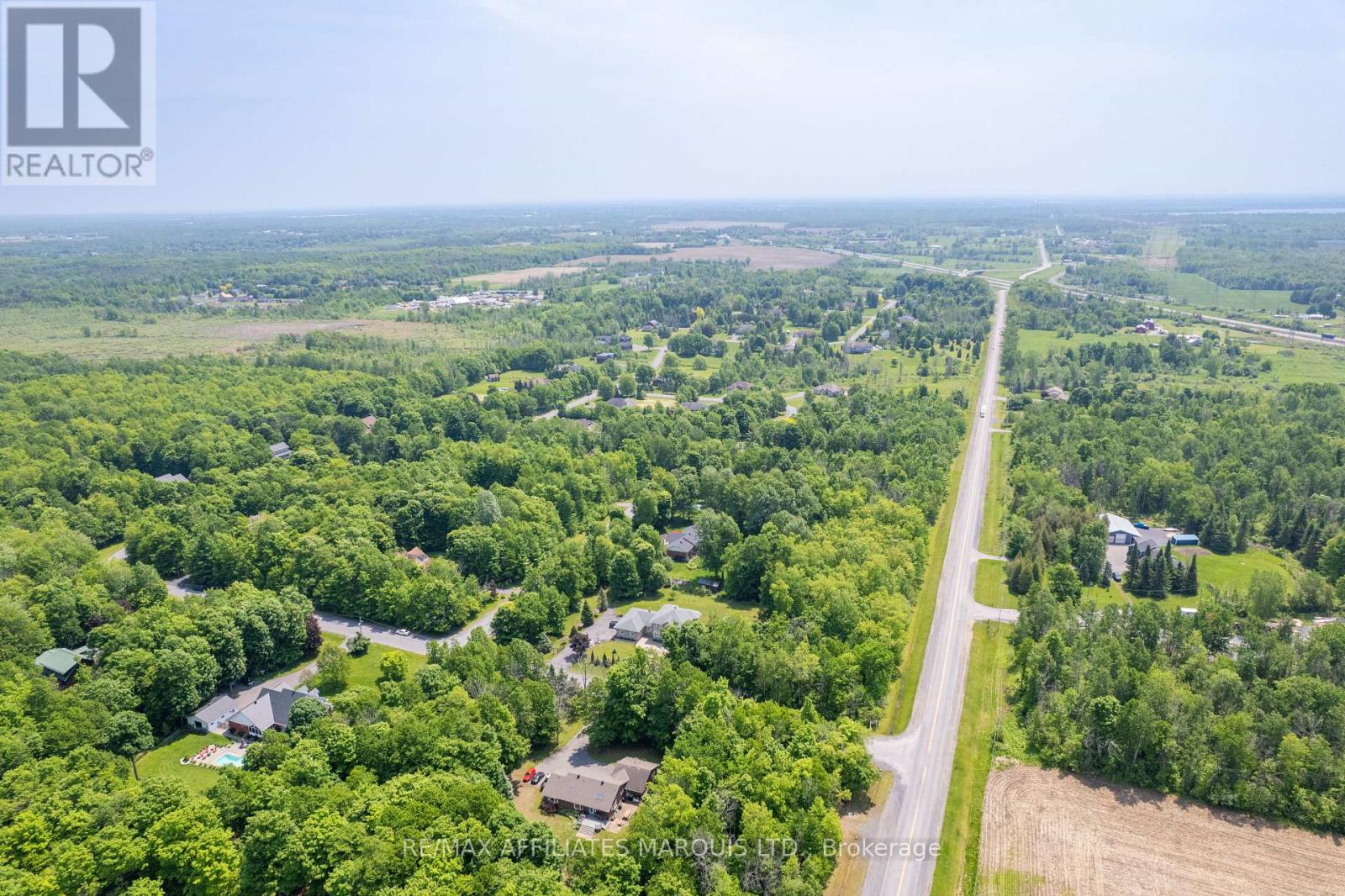 Photo 37 of 16935 Beaver Dam Drive, South Stormont ON