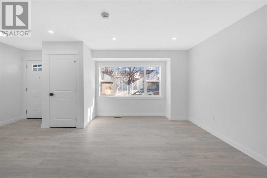 Single Family House for Sale in  Martinbrook Place NE Martindale Calgary 