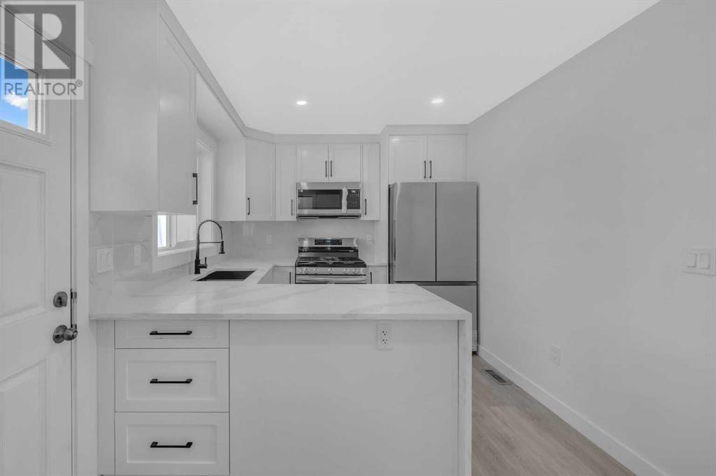 Single Family House for Sale in  Martinbrook Place NE Martindale Calgary 