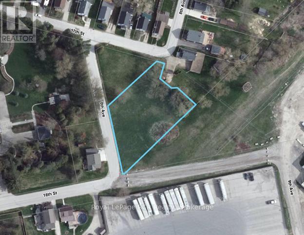 Photo 1 of 730 8th Avenue, Hanover ON
