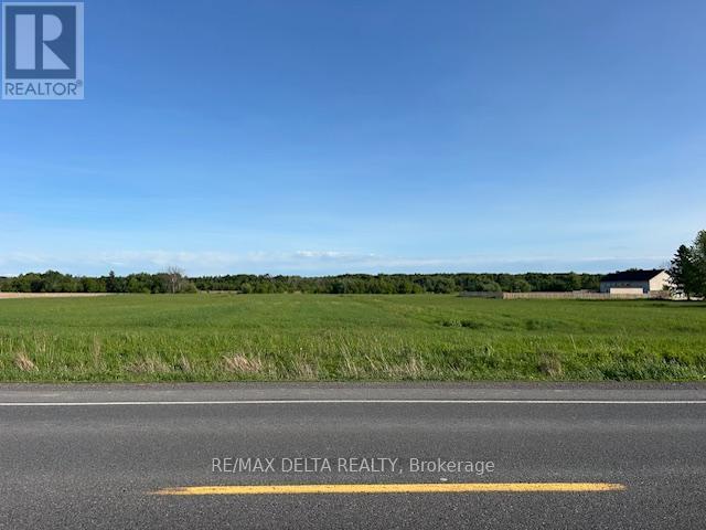 Photo 4 of 2010 Laval Street, Clarencerockland ON