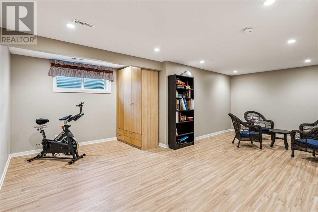 Single Family House for Sale in  Auburn Springs Close SE Auburn Bay Calgary 