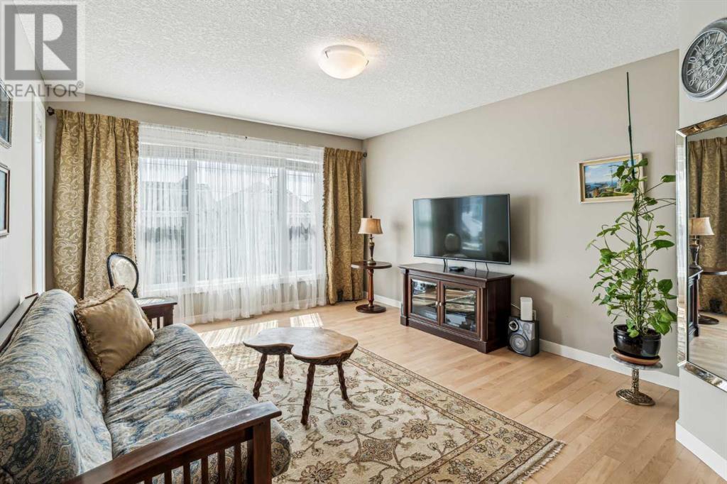 Single Family House for Sale in  Auburn Springs Close SE Auburn Bay Calgary 