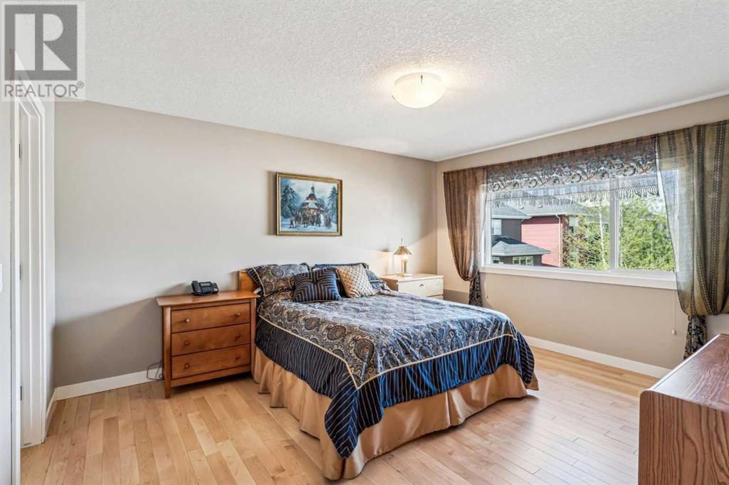 Single Family House for Sale in  Auburn Springs Close SE Auburn Bay Calgary 