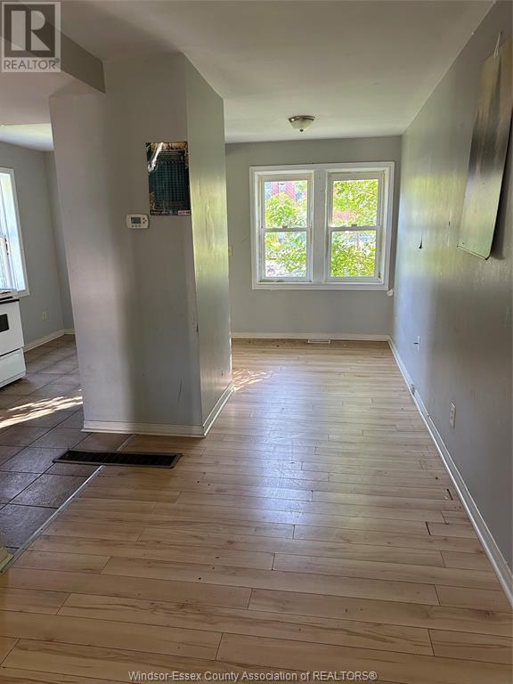 Photo 9 of 631 633 Parent Avenue, Windsor ON