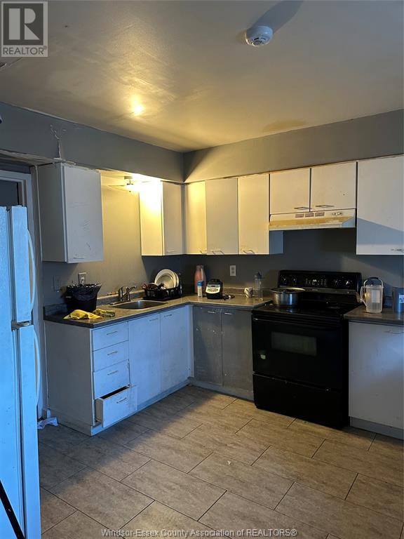 Photo 5 of 631 633 Parent Avenue, Windsor ON