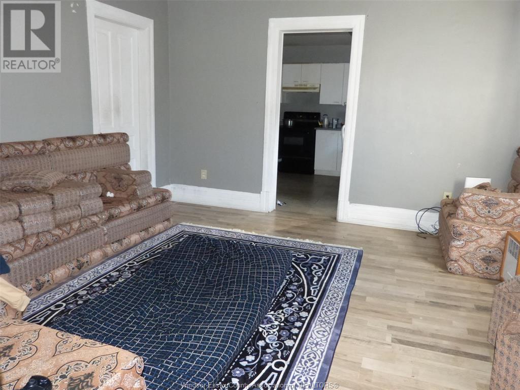 Photo 20 of 631 633 Parent Avenue, Windsor ON