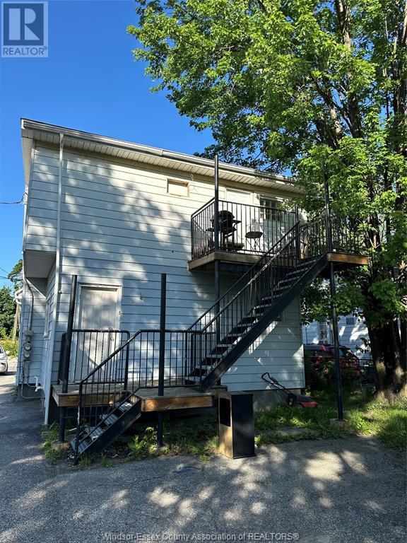 Photo 16 of 631 633 Parent Avenue, Windsor ON