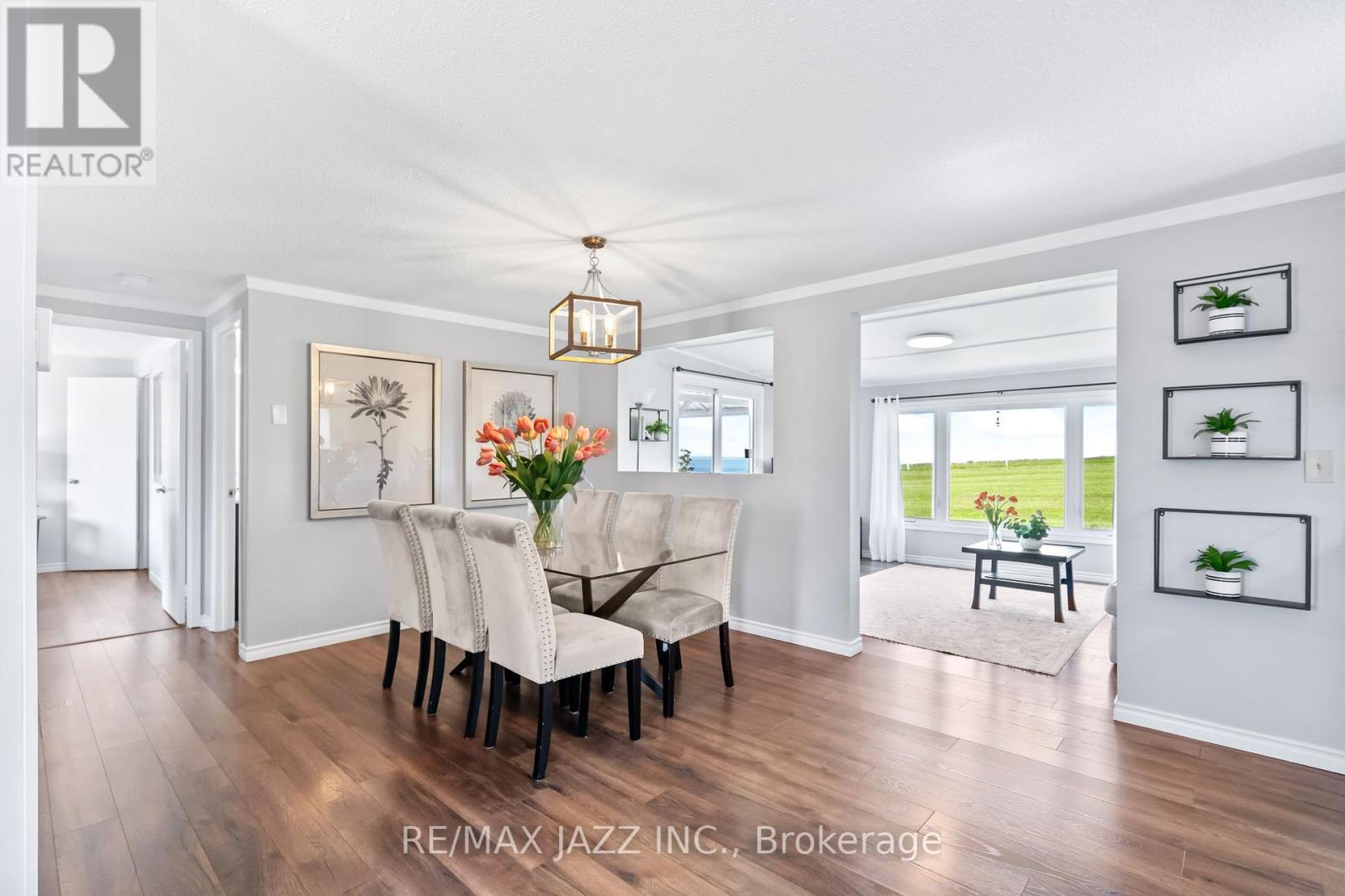 Photo 34 of 15 Bluffs Road, Clarington ON