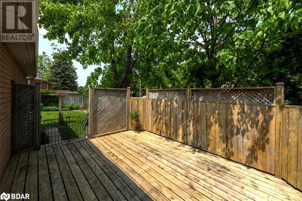 Photo 24 of 290 Cundles Road W, Barrie ON