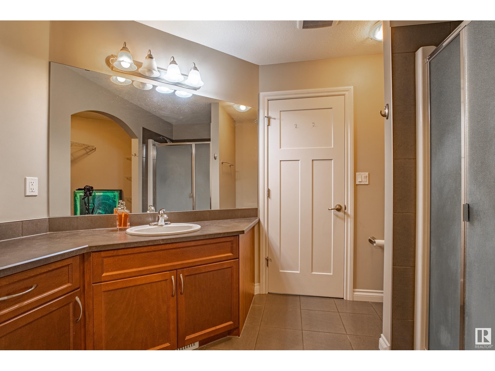 Photo 29 of 17620 10 Av Sw, Edmonton AB