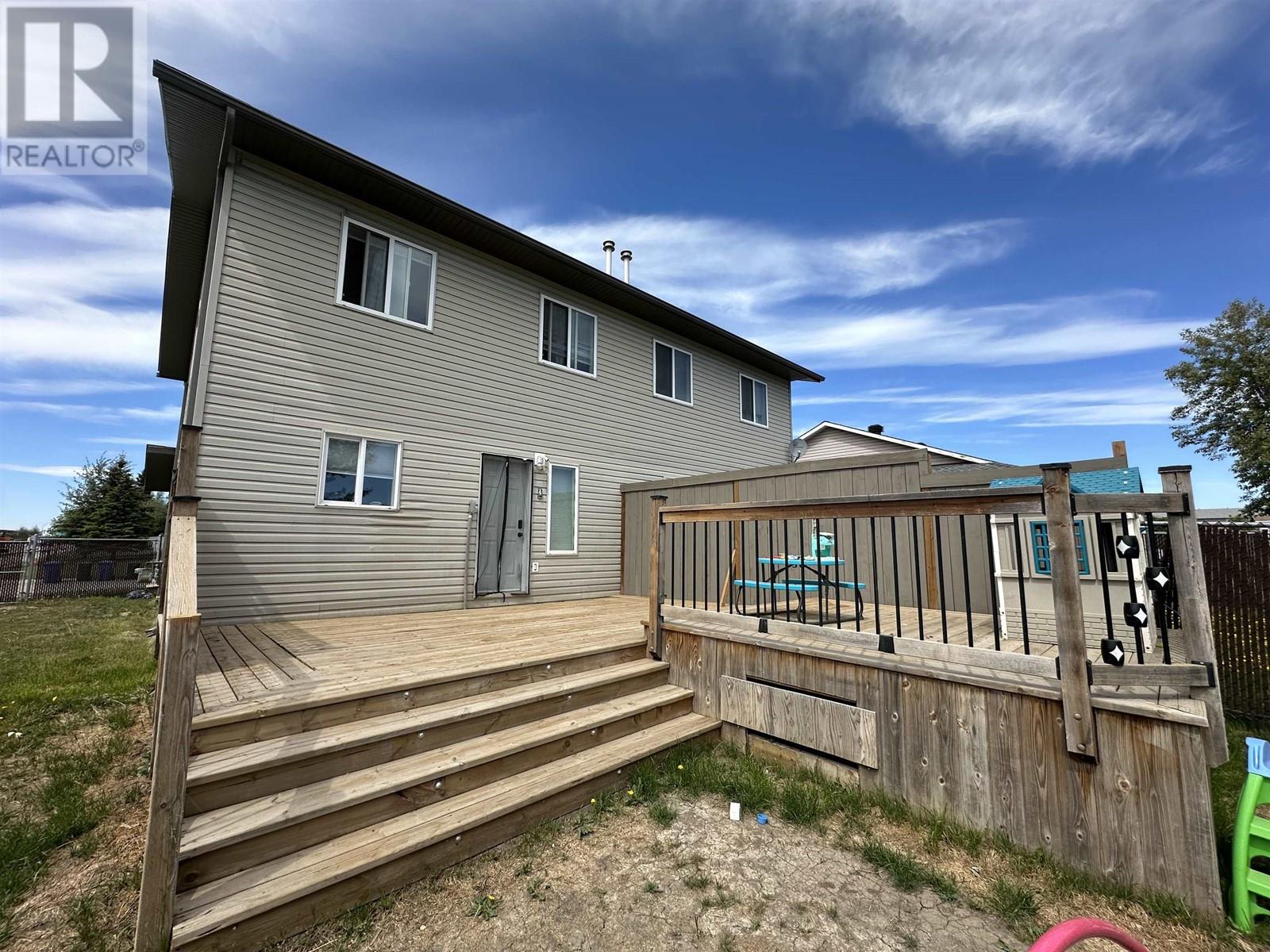 Photo 11 of 8903 8905 83 A Street, Fort St John BC