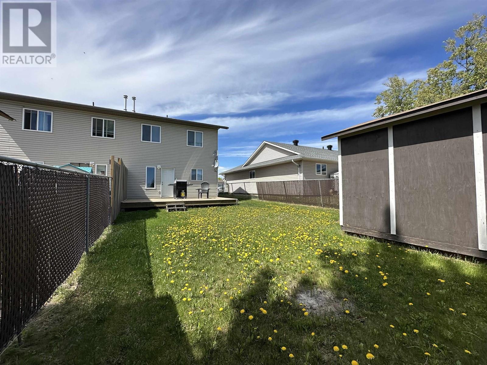 Photo 6 of 8903 8905 83 A Street, Fort St John BC
