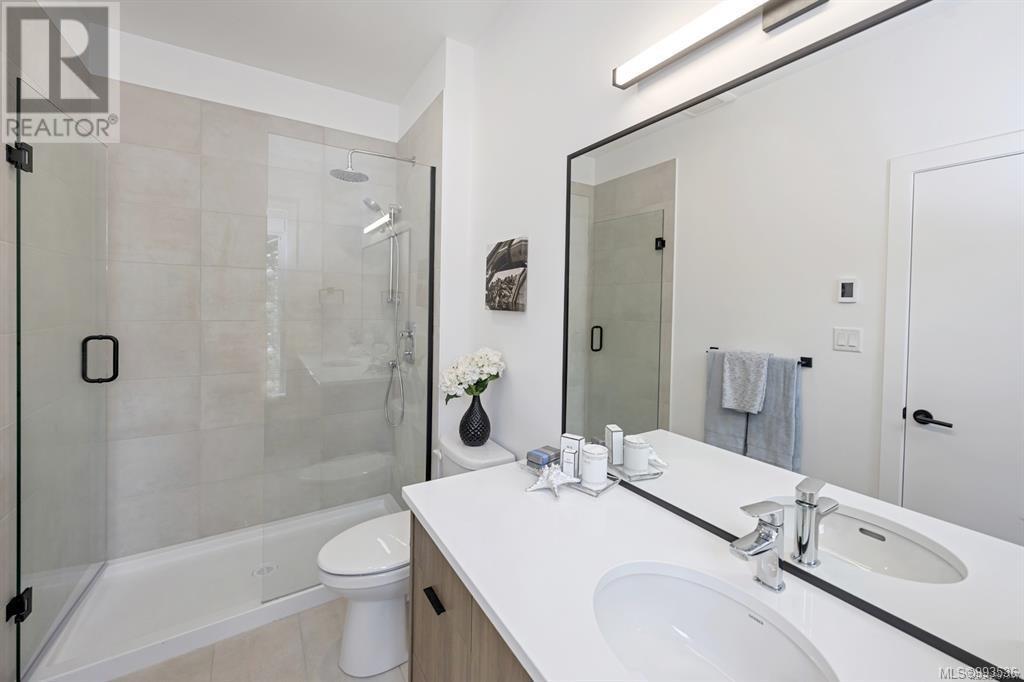 #10 2330 Sooke Rd - 21