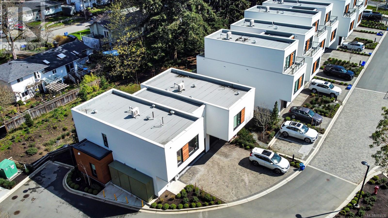 10 2330 Sooke Road, Colwood
