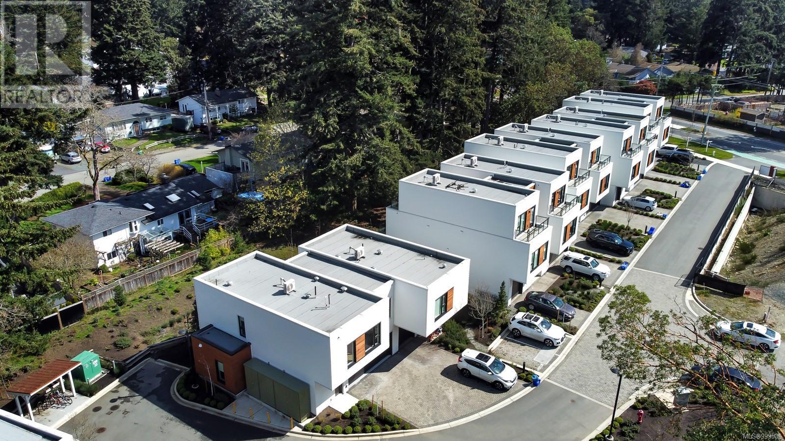 10 2330 Sooke Road, Colwood