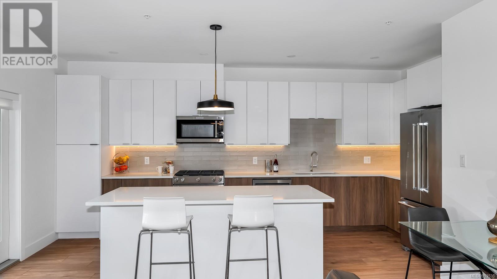 10 2330 Sooke Road, Colwood