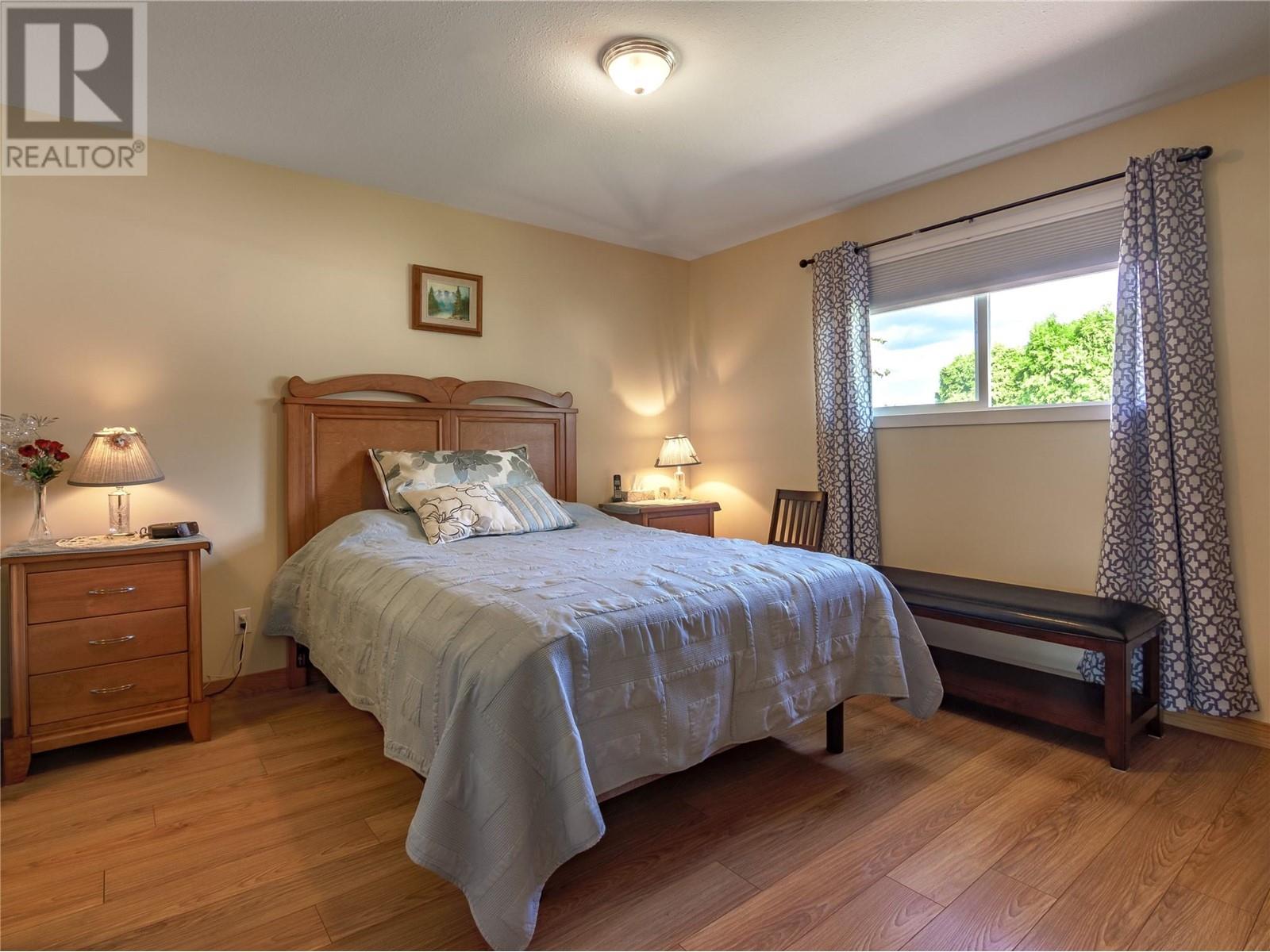 111 2445 South Main Street, Penticton