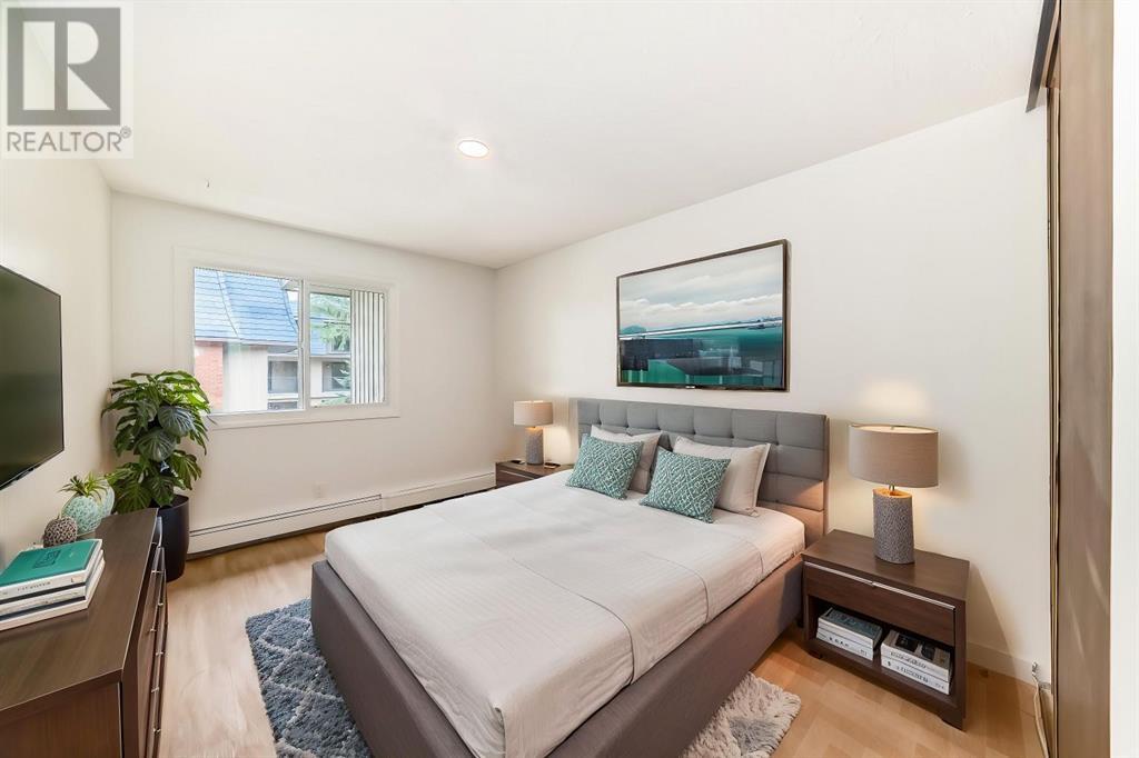Single Family House for Sale in  B  Street NW Varsity Calgary 