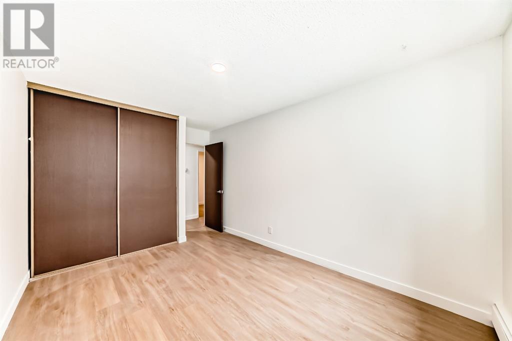 Single Family House for Sale in  B  Street NW Varsity Calgary 