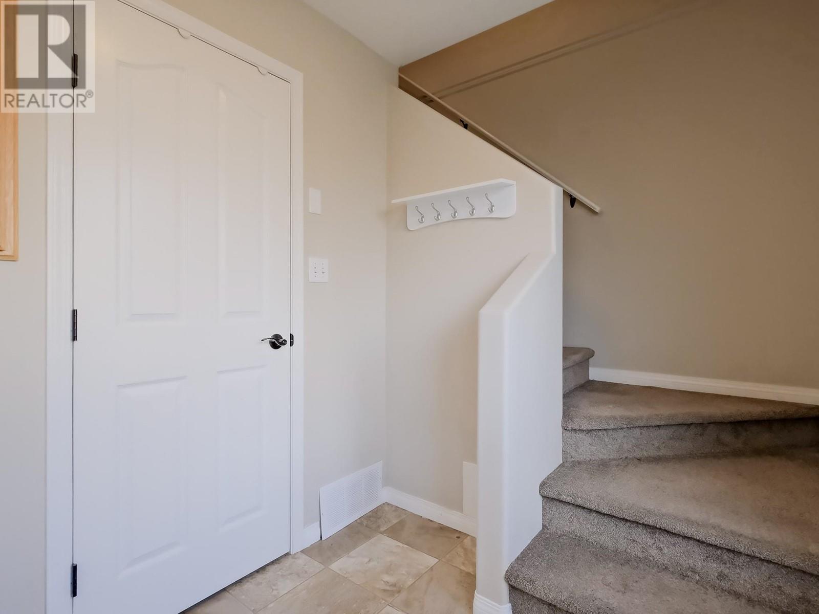 102 1414 GOVERNMENT Street, Penticton