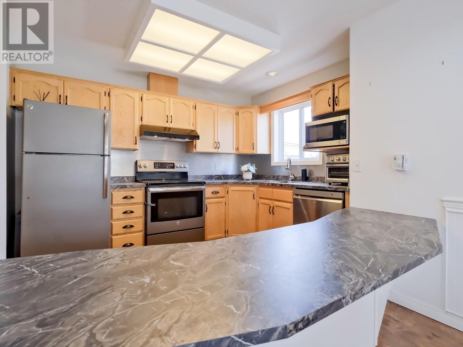 102 1414 GOVERNMENT Street, Penticton