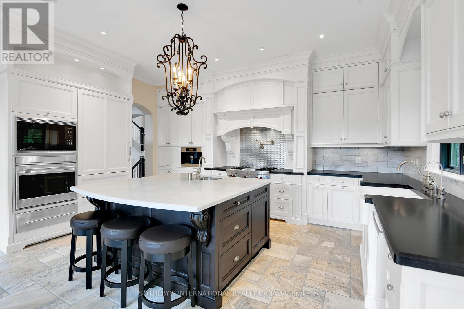 Photo 47 of 106 Lorlei Drive, Mcnab Braeside ON