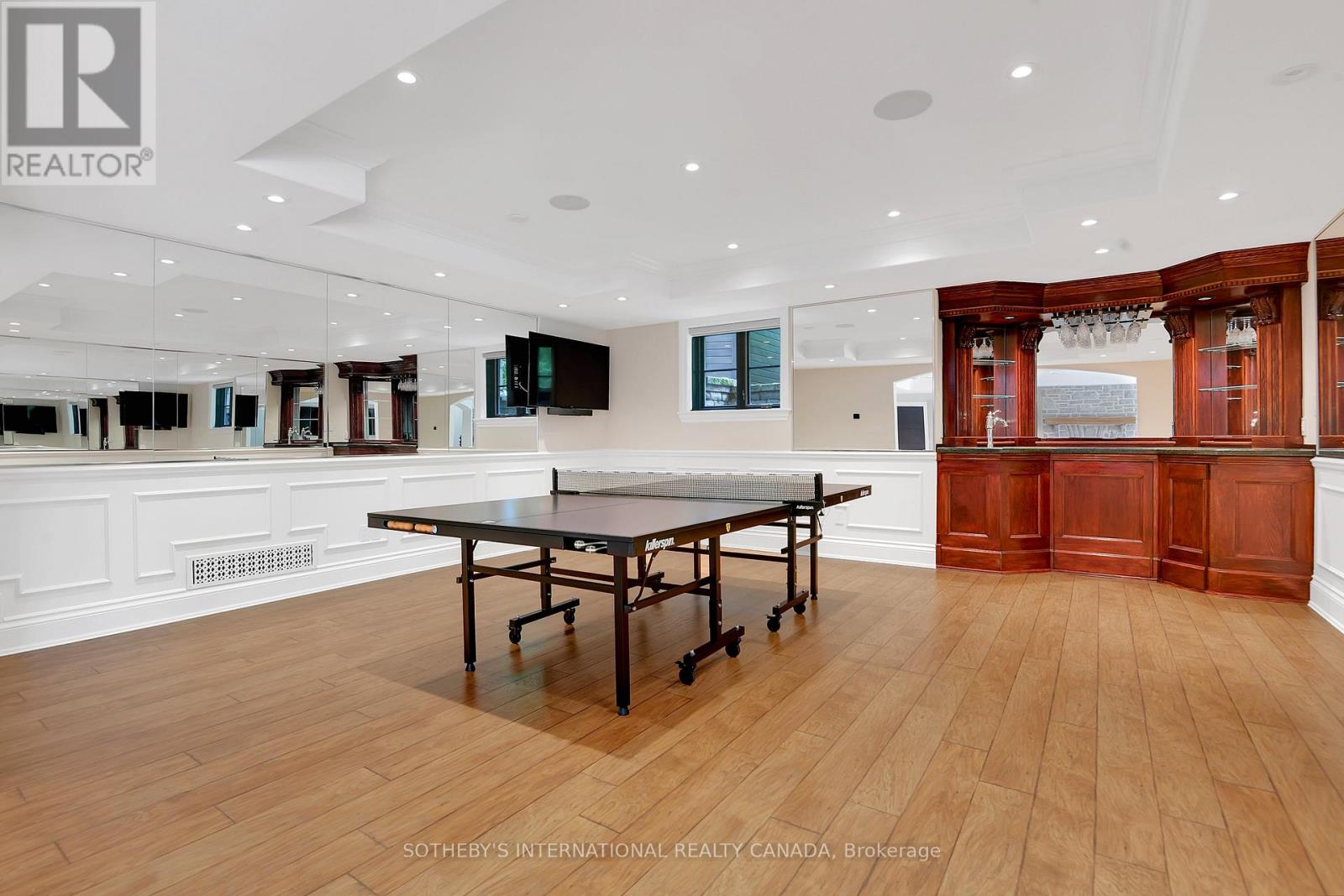 Photo 1 of 106 Lorlei Drive, Mcnab Braeside ON