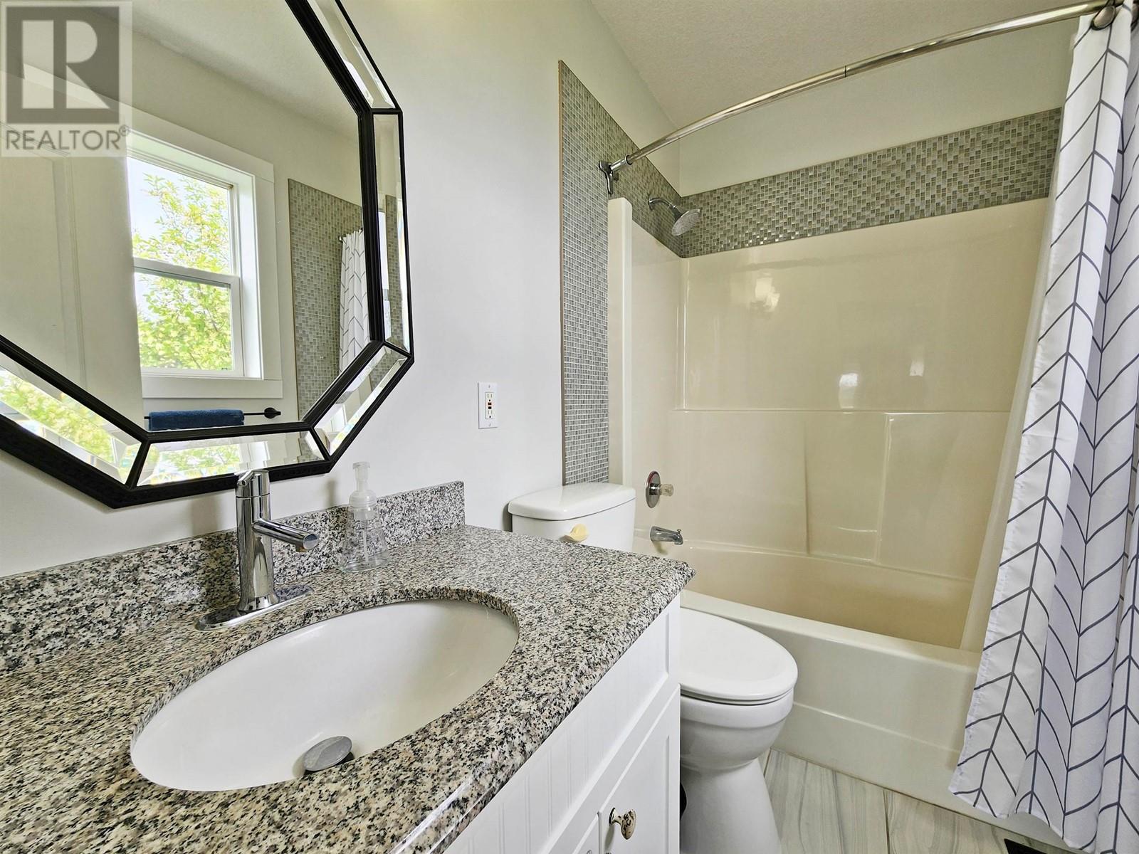 2312 WEST FRASER ROAD, Quesnel