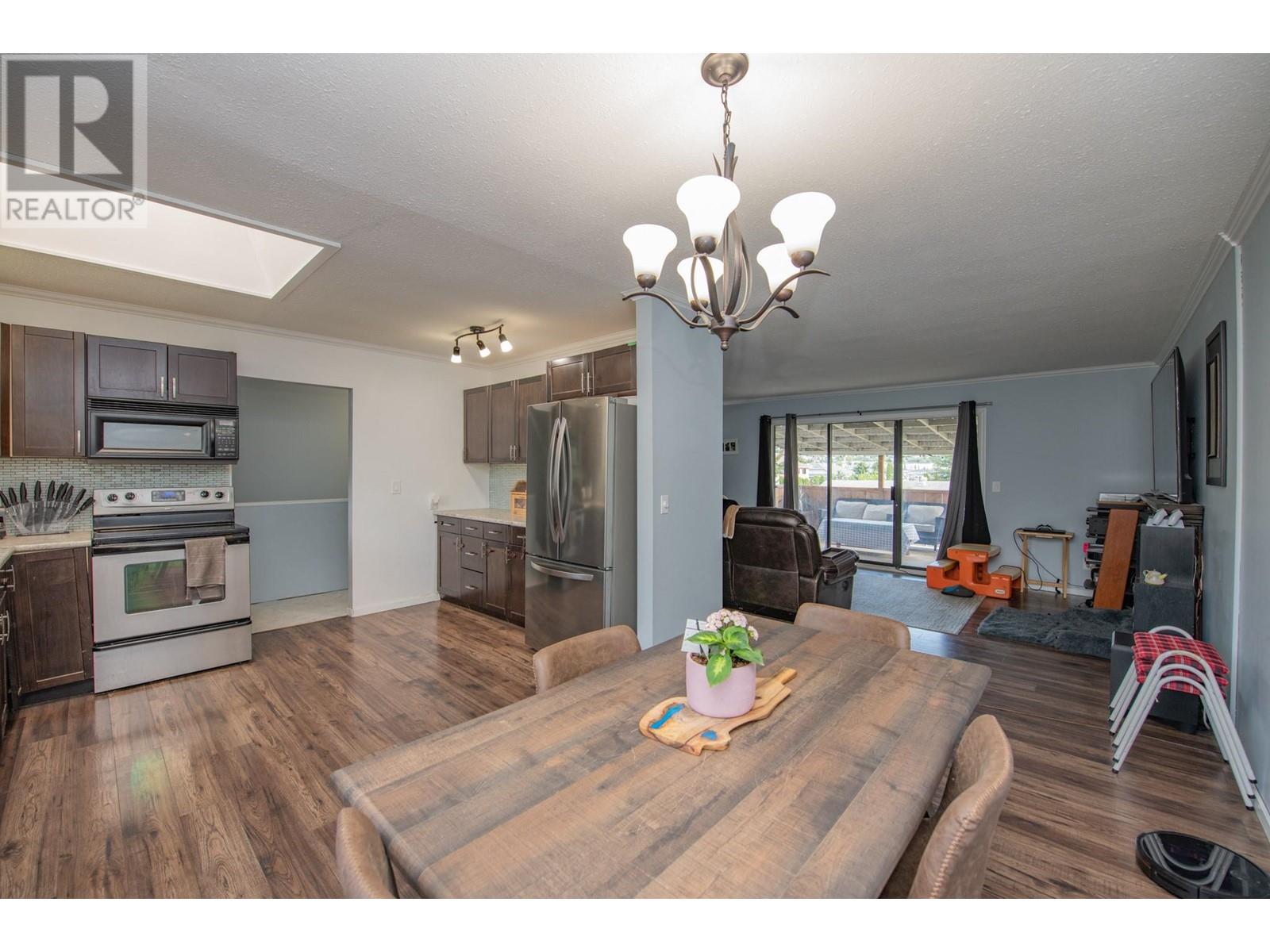  2104 20 Avenue, Vernon