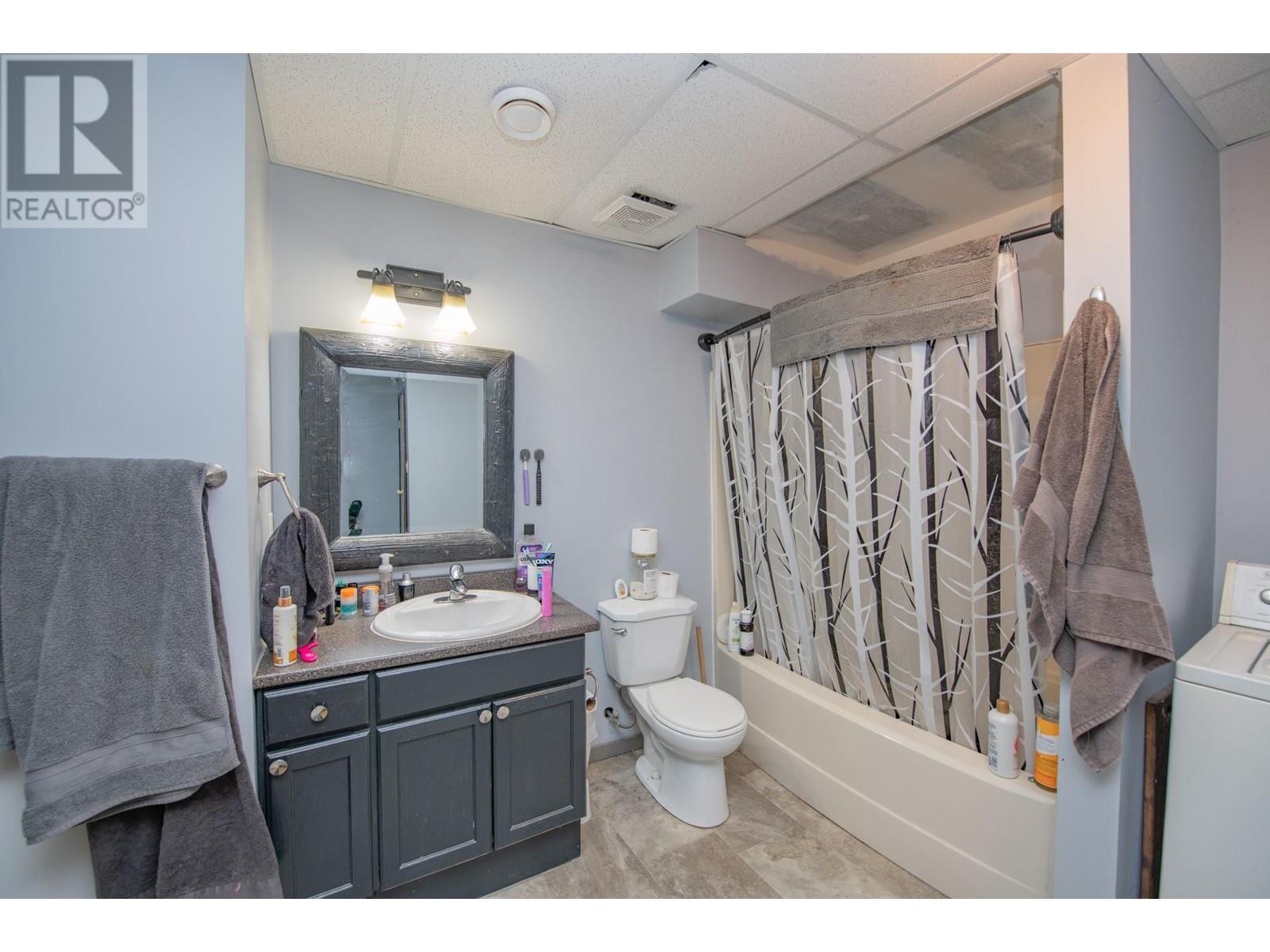  2104 20 Avenue, Vernon