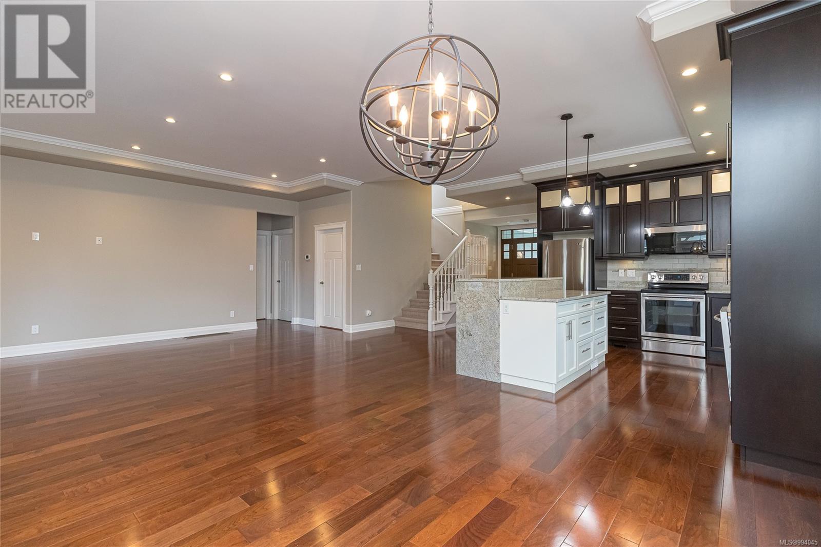 879 Tutor Way, Mill Bay